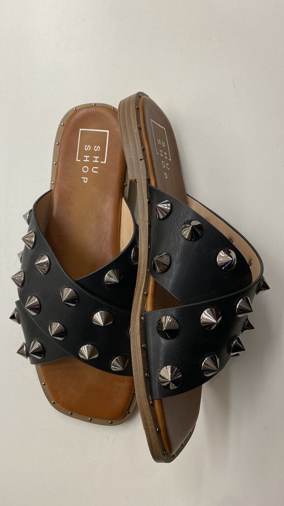 Coraline Stud X Sandal