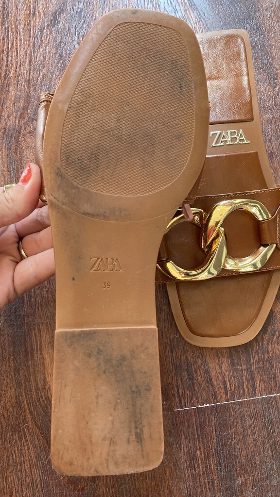 Chain Flat Mules (size 39)