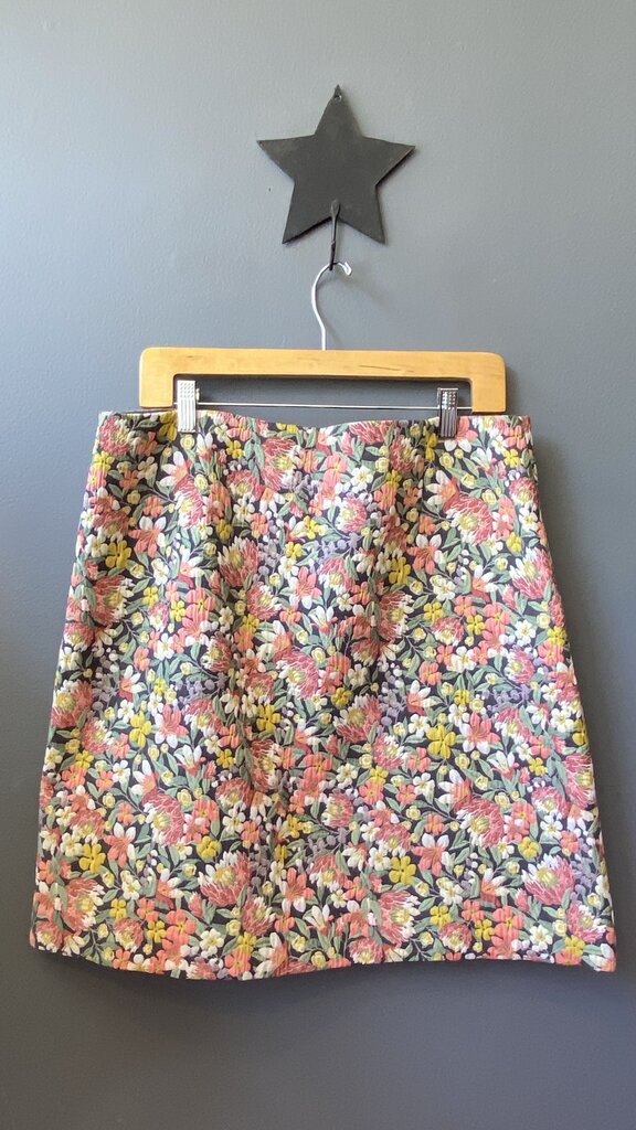 Floral Jacquard Skirt