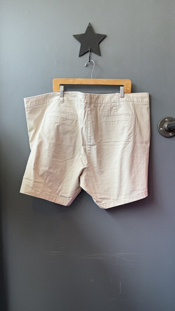 6.5” Chino Shorts
