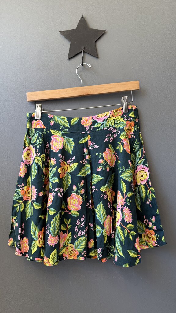 Floral Pleated Mini Skirt