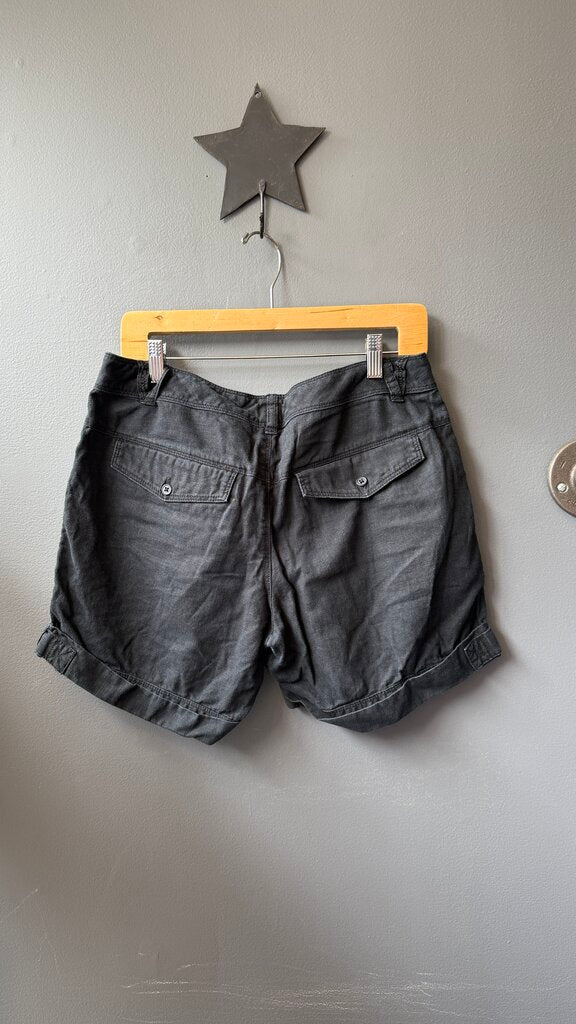 Linen Cotton Cuffed Shorts