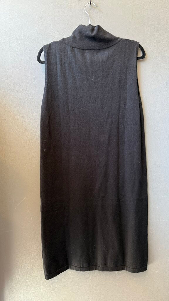 Paris Sleeveless Dress