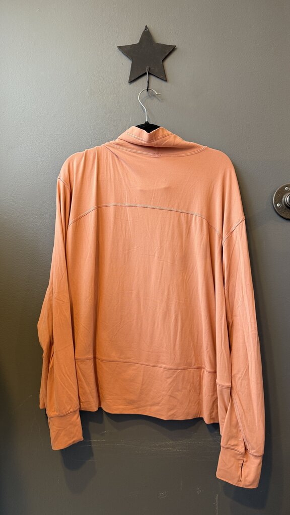 Funnelneck Pullover