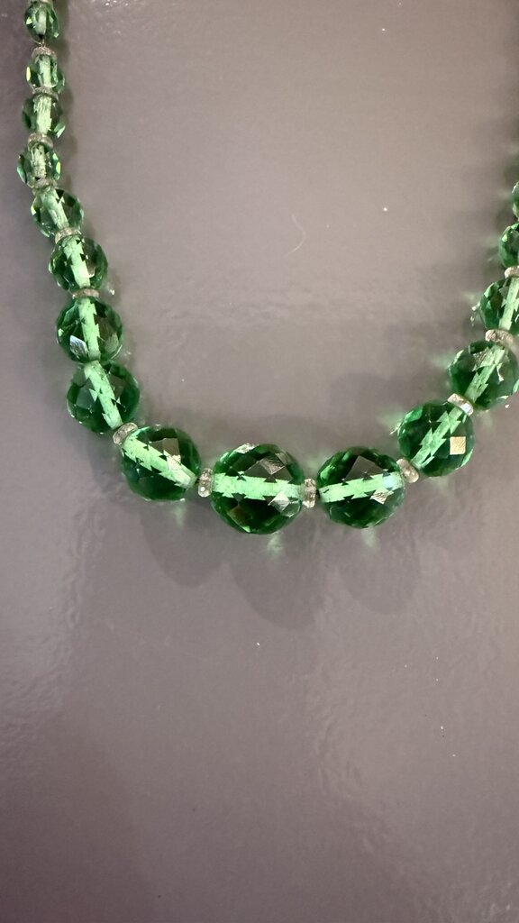 Vintage Glass Graduated Necklace
