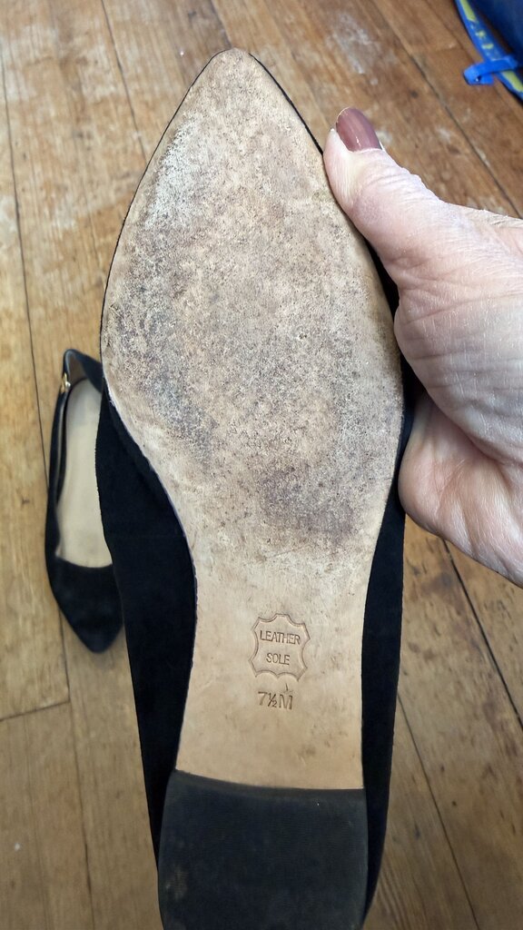 Suede Pointed Flats