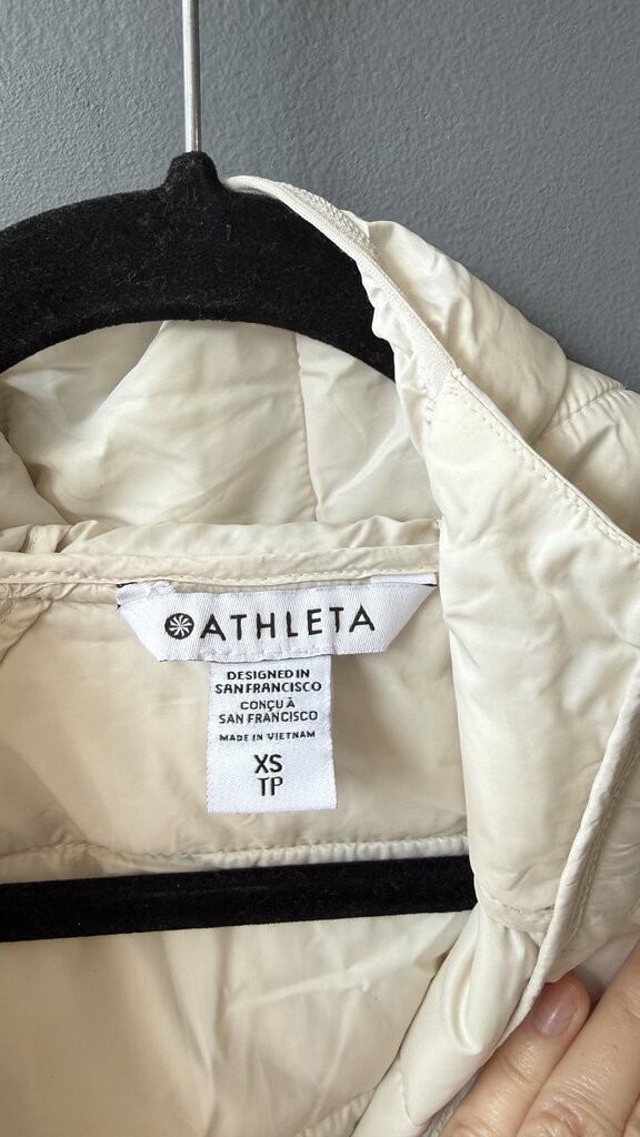 Aire Puffer Hooded Jacket