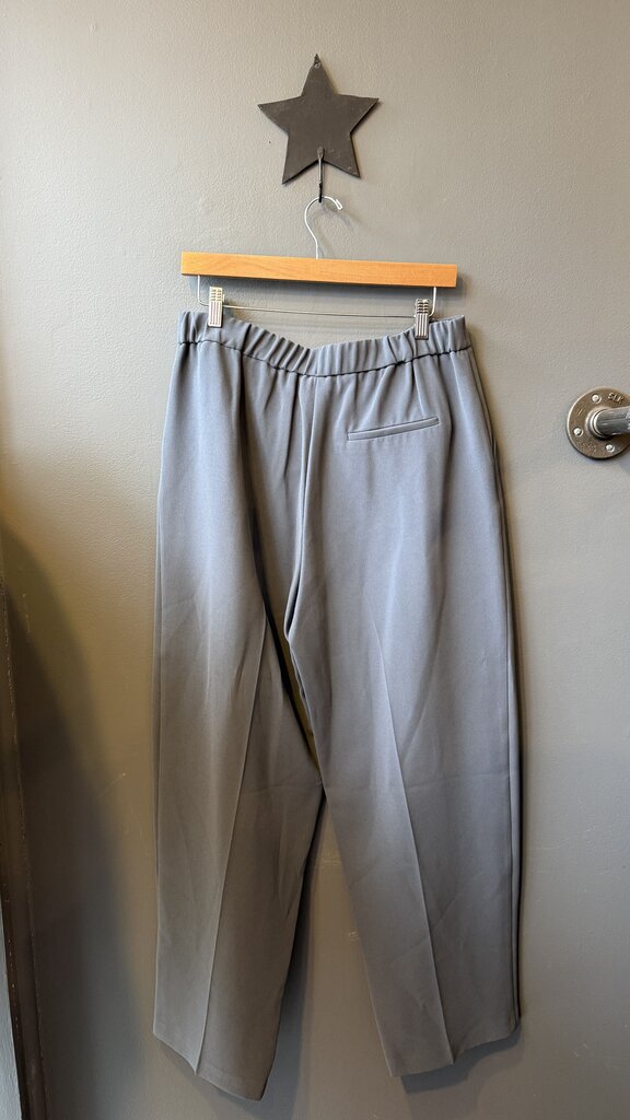 Barrel Leg Trouser