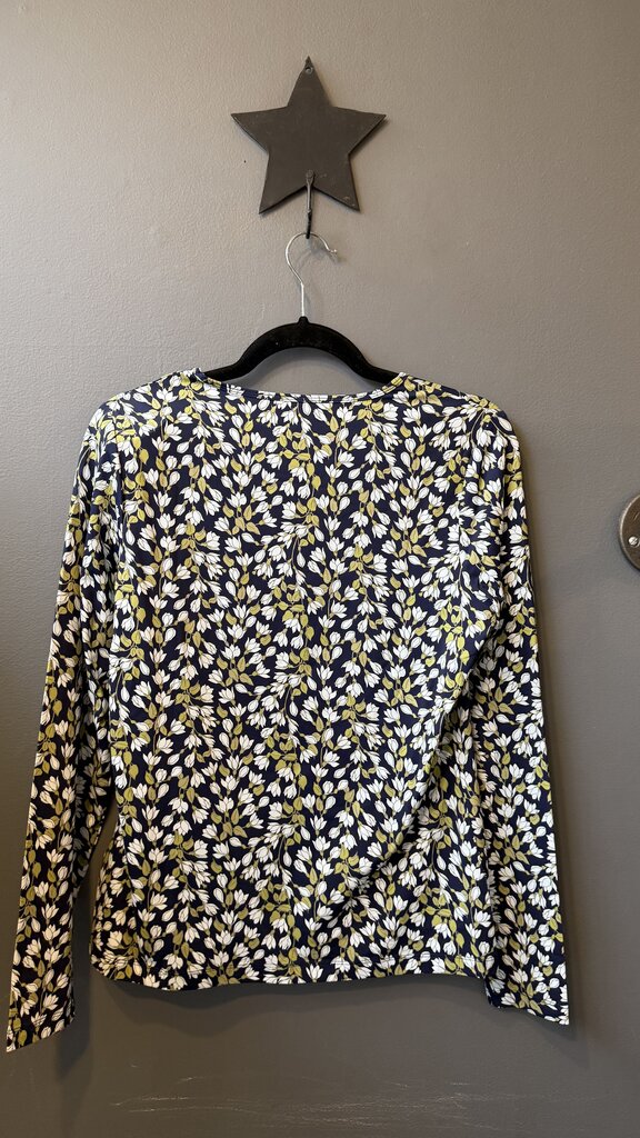 Floral Stretch Lonsleeve Top