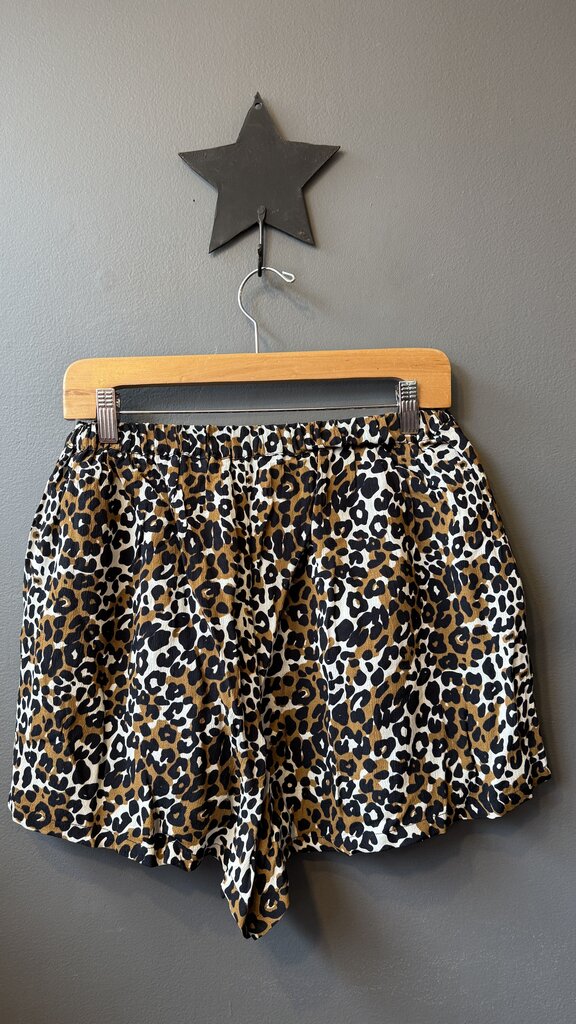 Leopard Pull On Shorts