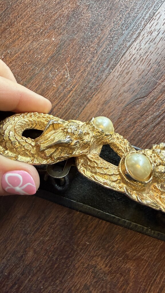 Vintage Dragon Pearl Buckle Leather Belt