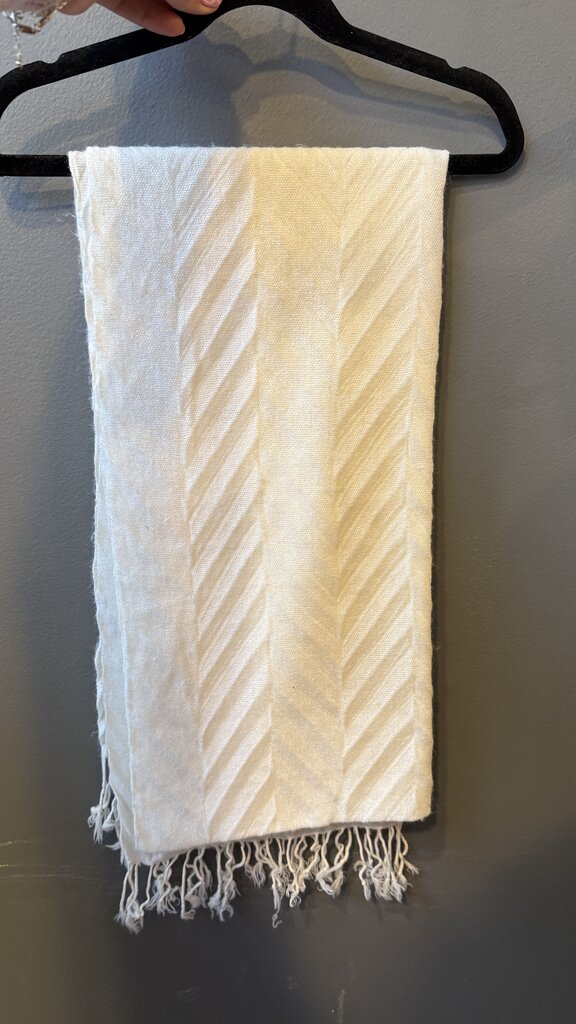 Chevron Woven Tassel Scarf