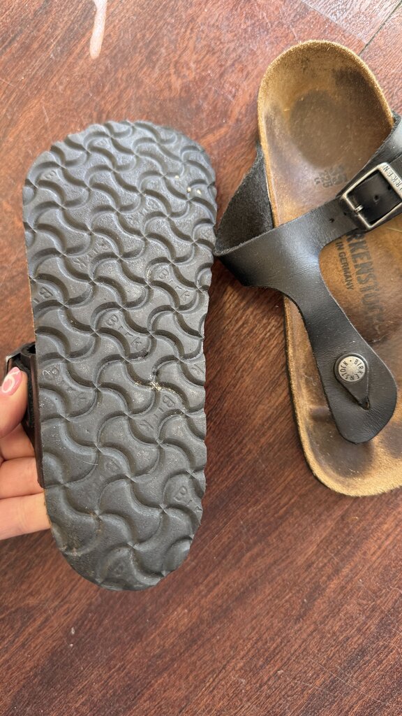 Gizeh Molded Footbed Sandals