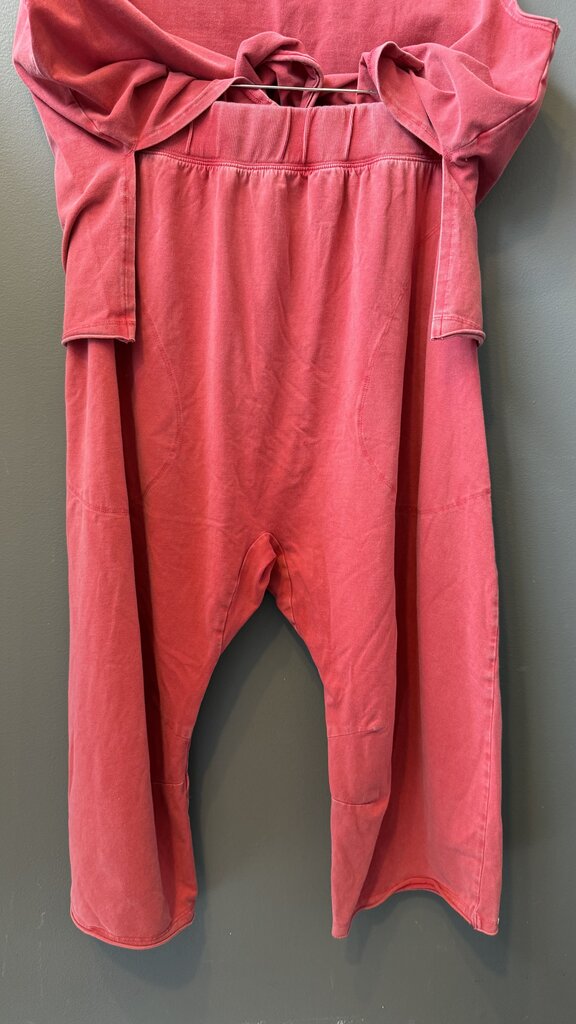 Set Muscle Tank + Crop Pants