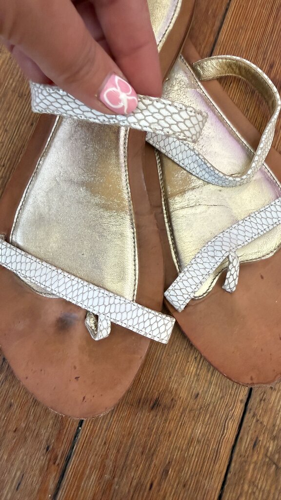 Leather Flat Sandals