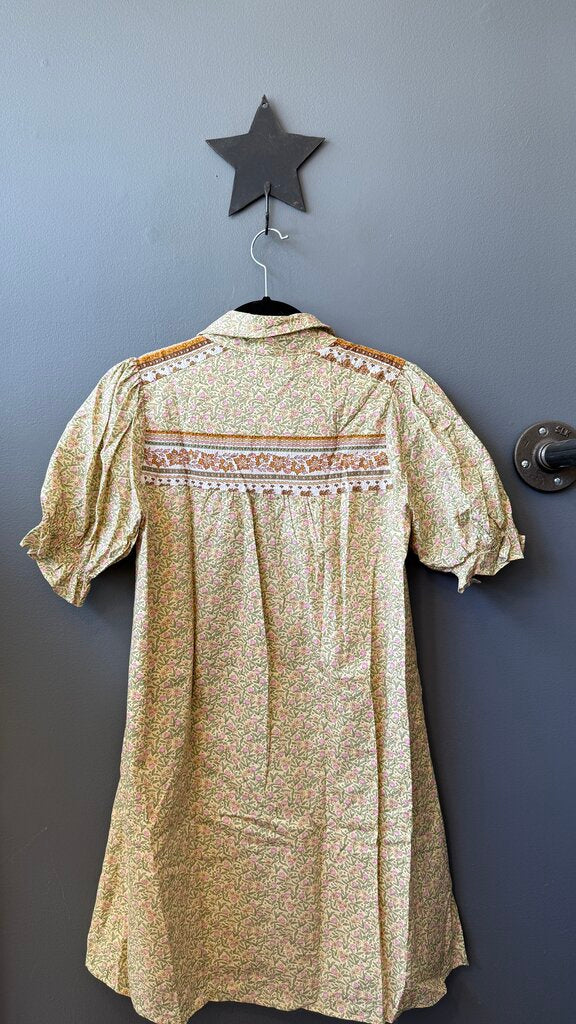 Ditsy Floral Popover Shift Dress