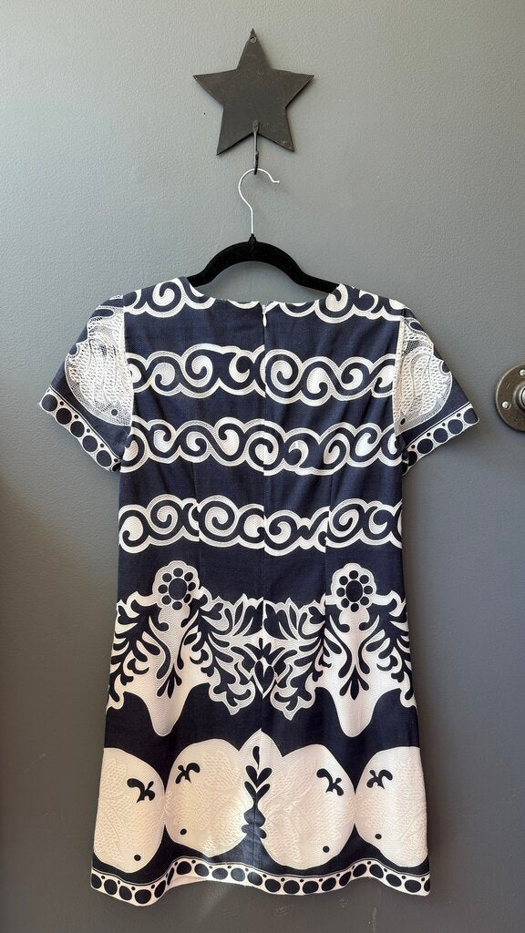 Petite Lace Inlay Shift Dress
