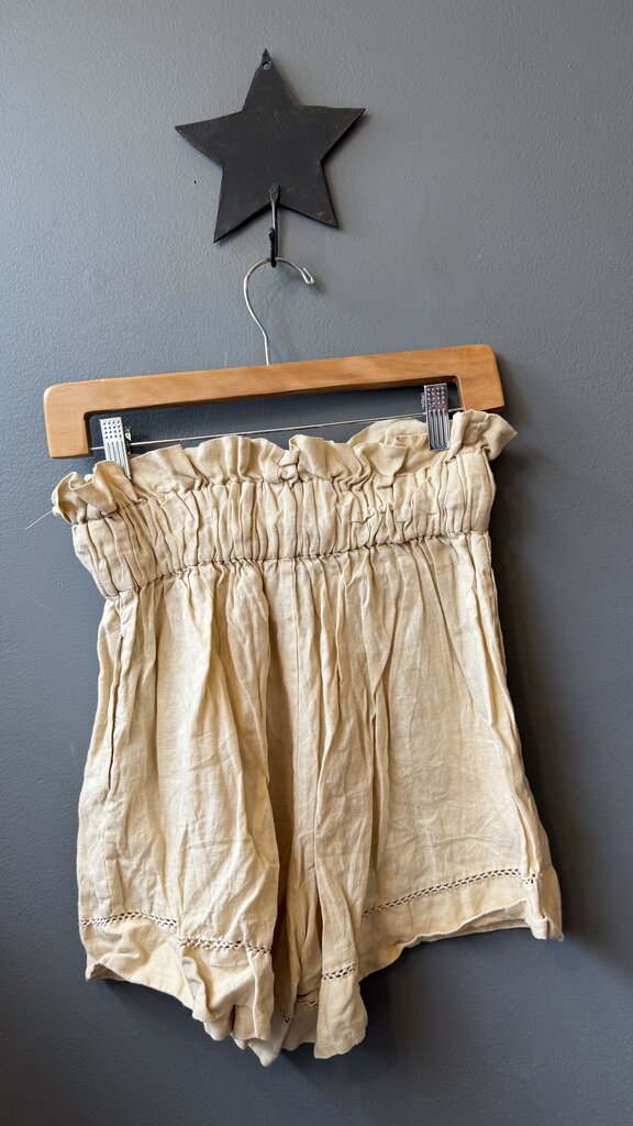 Linen High Rise Shorts