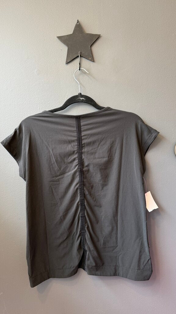 Active Cap Sleeve Top