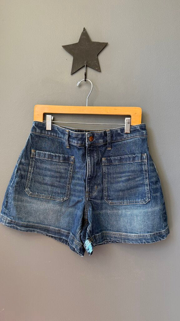 Curvy Emmett Shorts