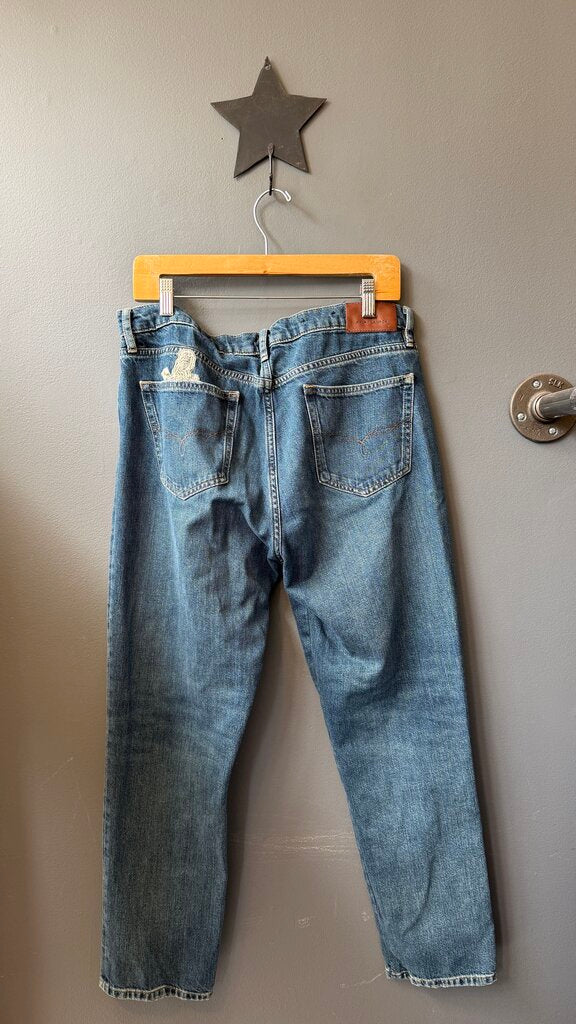Lace Applique Slim Jeans