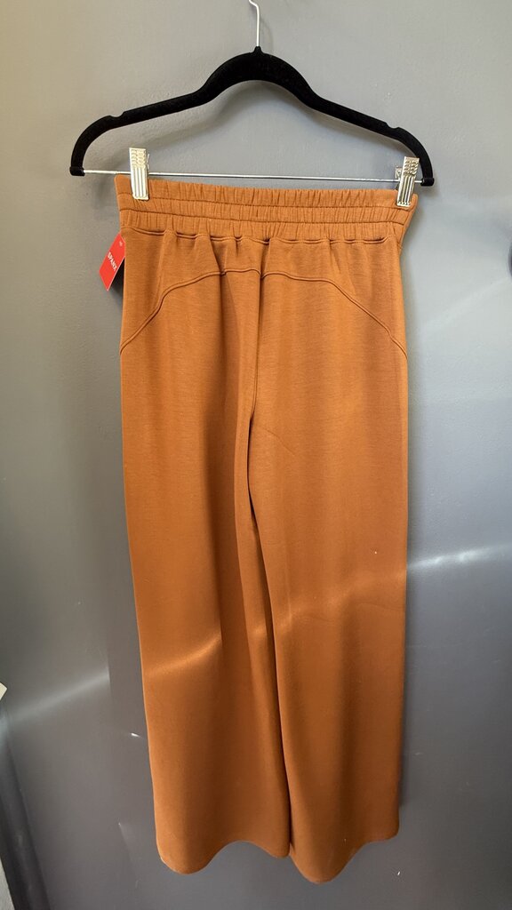 Air Essentials Wide Leg Pants