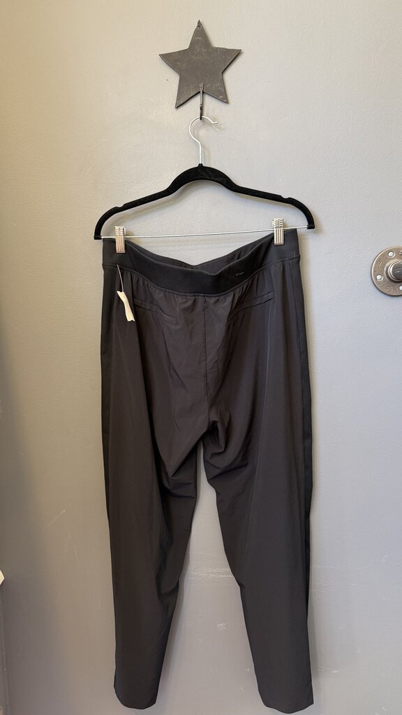Tapered Pull On Pants