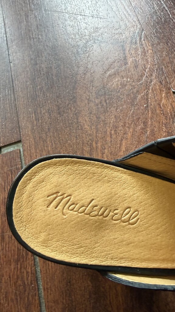 Stacked Heel Leather Mule Clogs