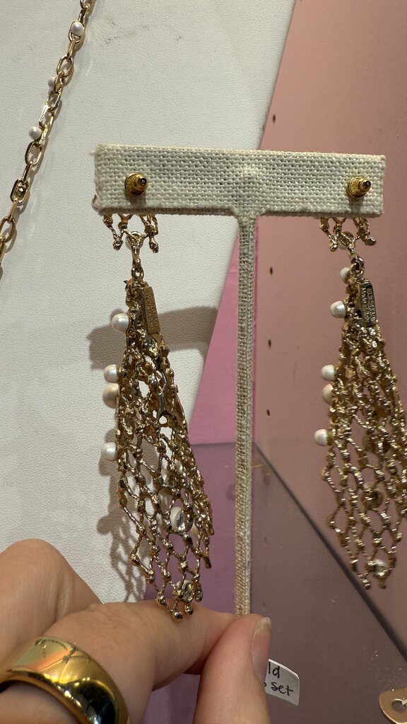 Conical Pearl Necklace + Earrings Set