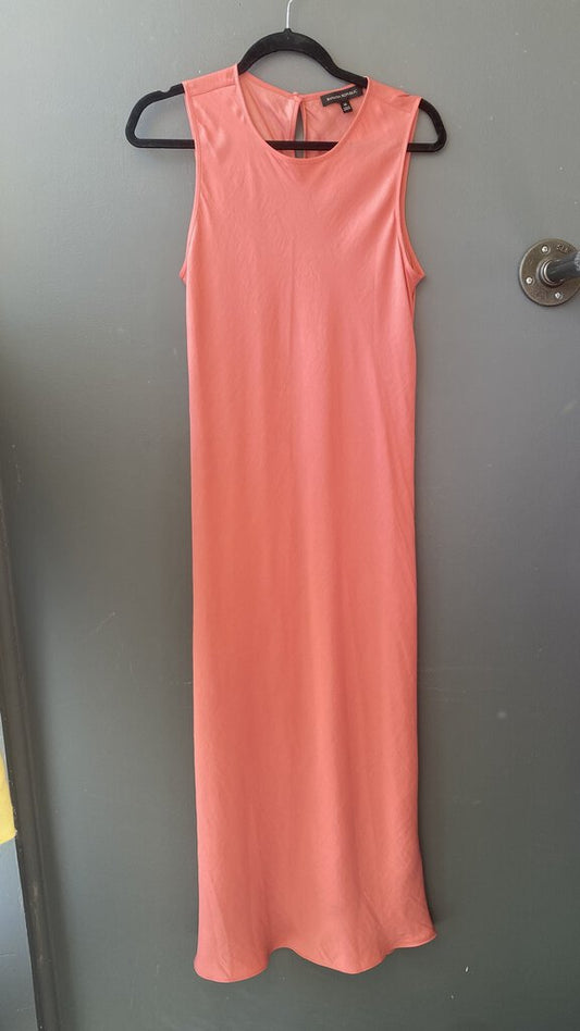 Tank Slip Maxi