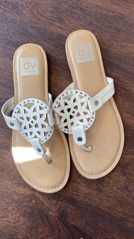 Gotie Circle White Sandals