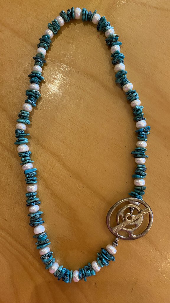 Turquoise Pearl Ring Clasp Necklace