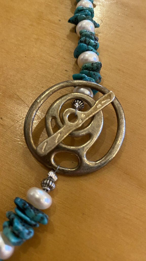 Turquoise Pearl Ring Clasp Necklace