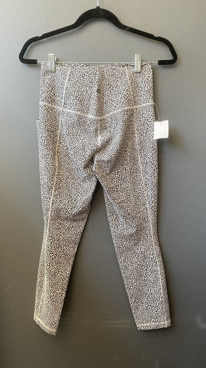 Salutation Stash Textured Leggings