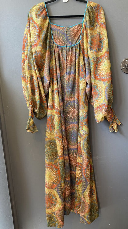 Vintage Long Sleeve Maxi Dress