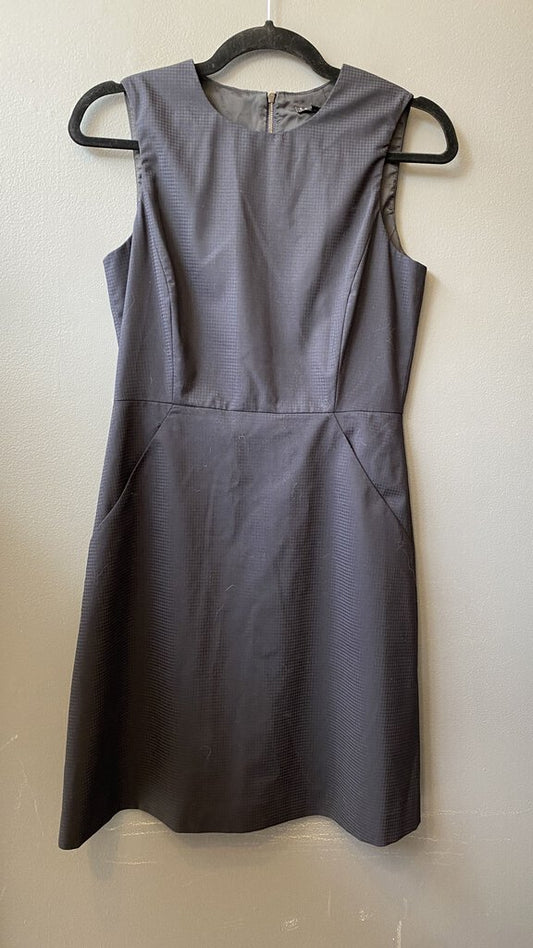 Aline Sleeveless Dress