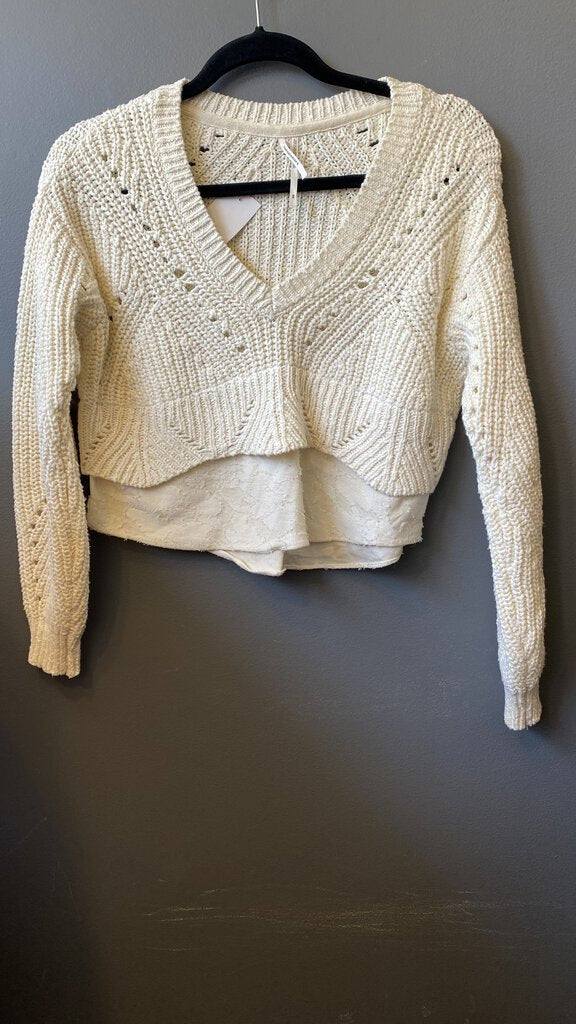 Crop Cableknit Sweater