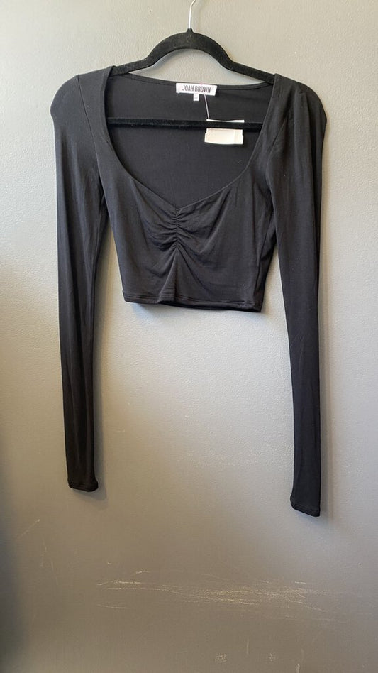 Ruched Neckline Crop Longsleeve Tee