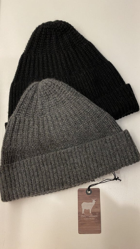 Ribbed Cashmere Beanie Hat