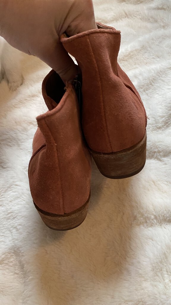 Carson Piping Suede Booties