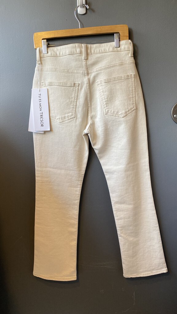 Mid Rise Crop Straight Jeans