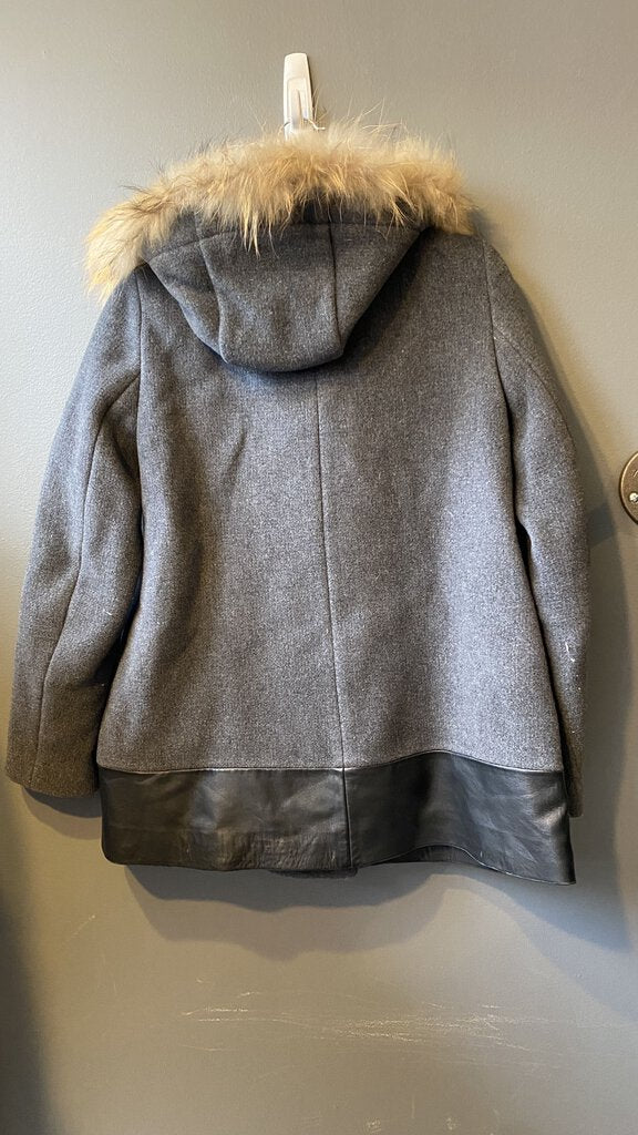 Racoon Fur Trim Jacket (36)