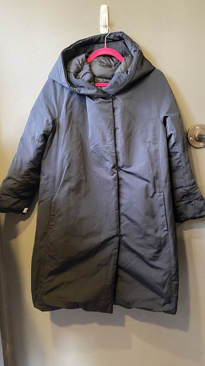 The Cube Down Puffer Coat