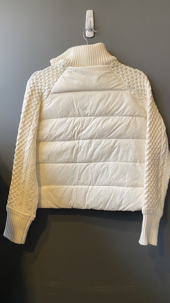 Cableknit Sleeve Puffer Jacket