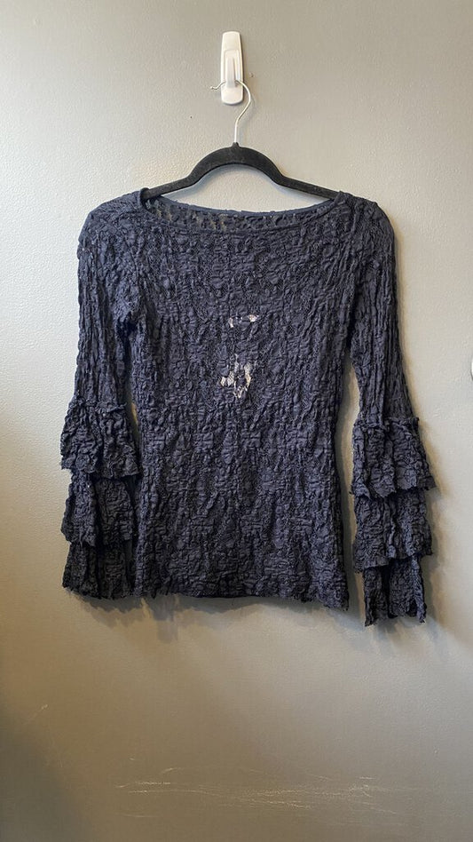 Lace Bell Sleeve Top