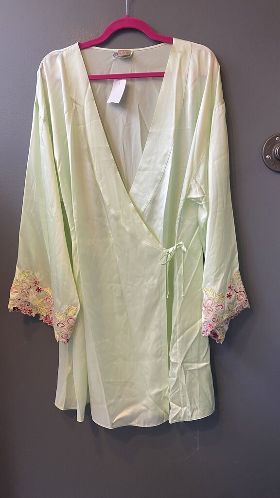 25th Silk Lace Embroidered Trim Robe