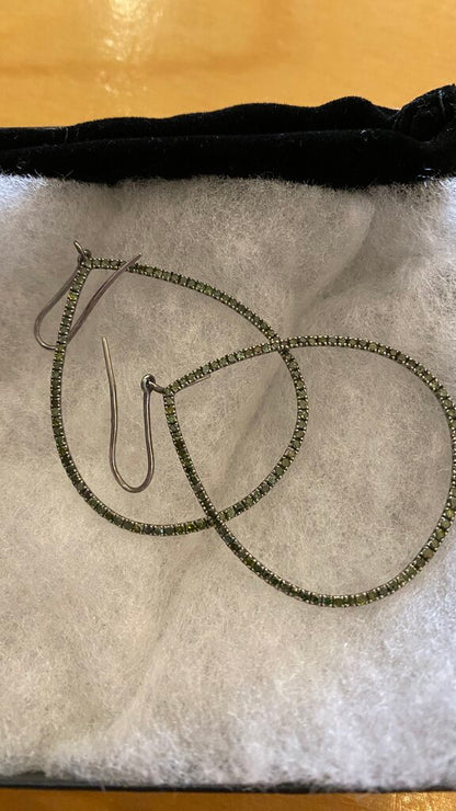 Emberald Teardrop Earrings