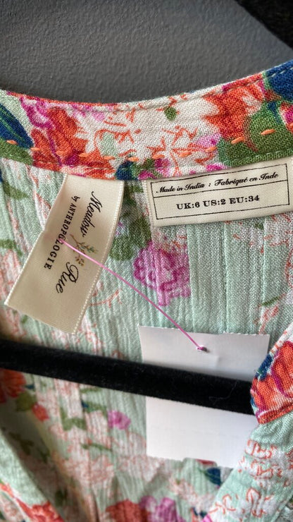 Floral Sleeveless Blouse