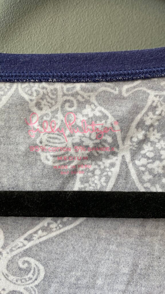 Seahorse Print Vneck Longsleeve Tee