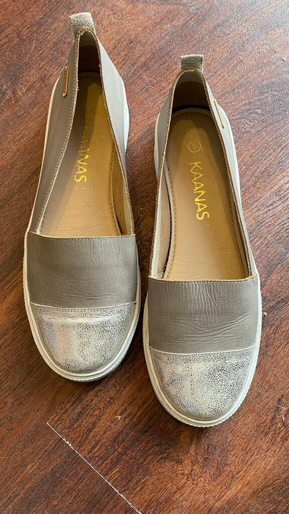 Cap Toe Slip On Sneakers